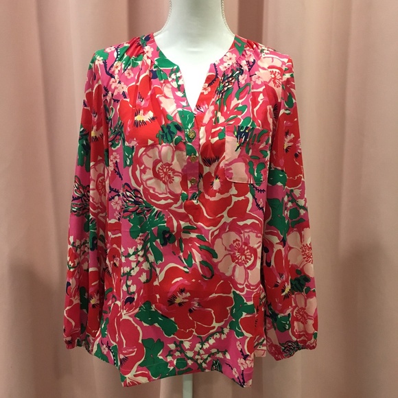 Lilly Pulitzer Tops - Lilly Pulitzer Elora in A Thing Called Love